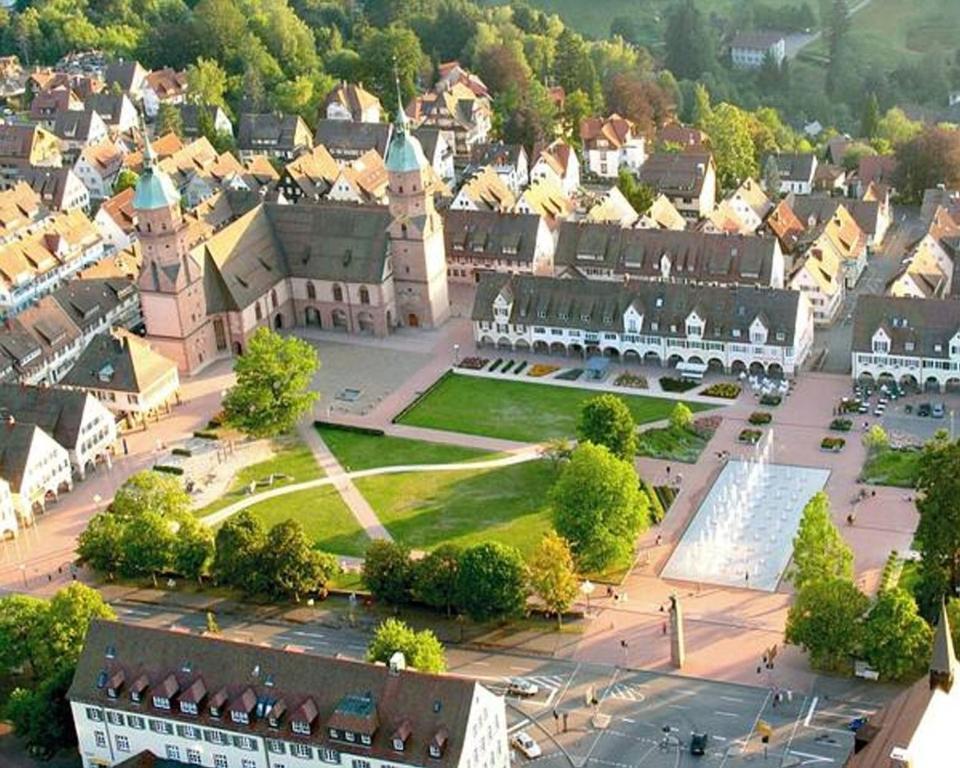 Hotel Schwanen Freudenstadt Buitenkant foto
